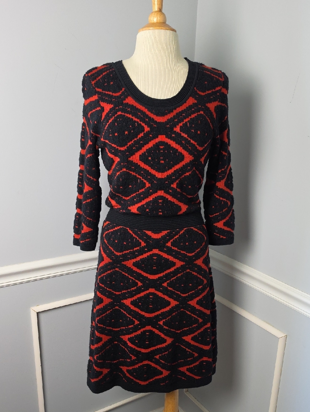 TAYLOR Orange Navy Blue Mod Fit and Flare Long Sleeve Knit Scoop Neck Dress L